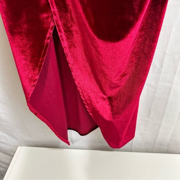Double Crazy Drape Neck Asymmetrical Hem Velvet Cami Dress Burgundy Large - Picture 4 of 9
